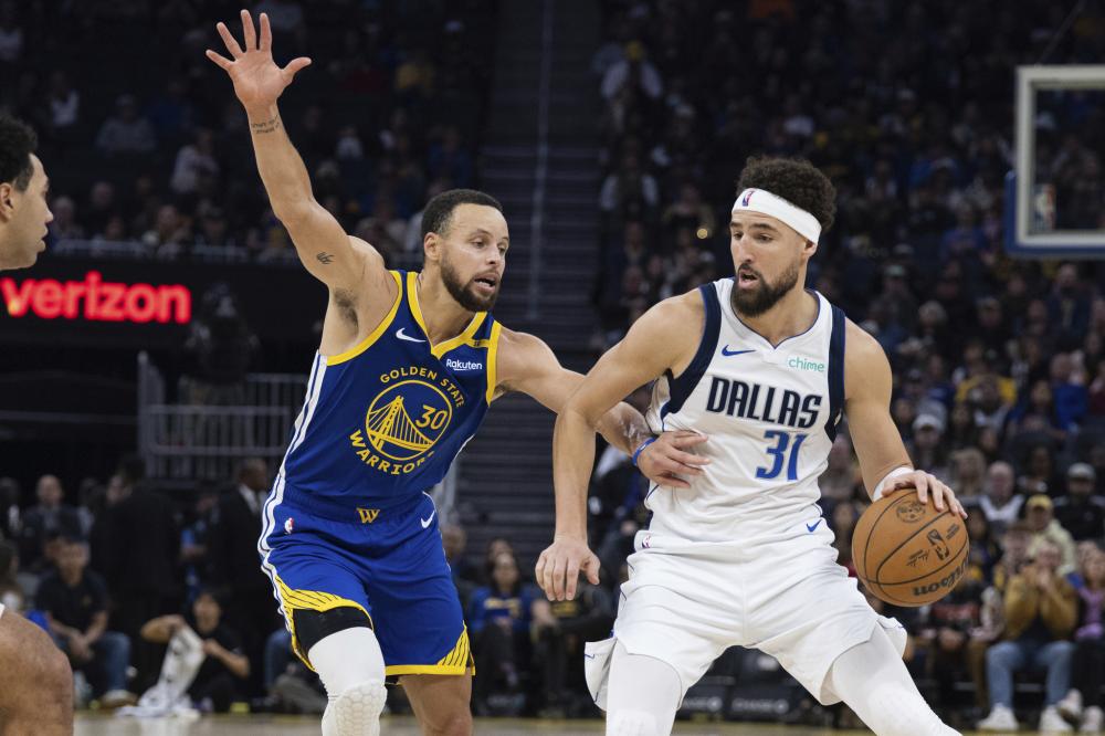 富勒姆凭借 富勒姆凭借