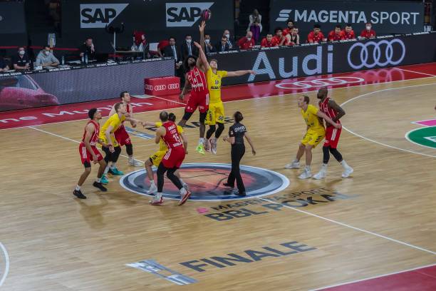 优秀球员会 优秀球员会